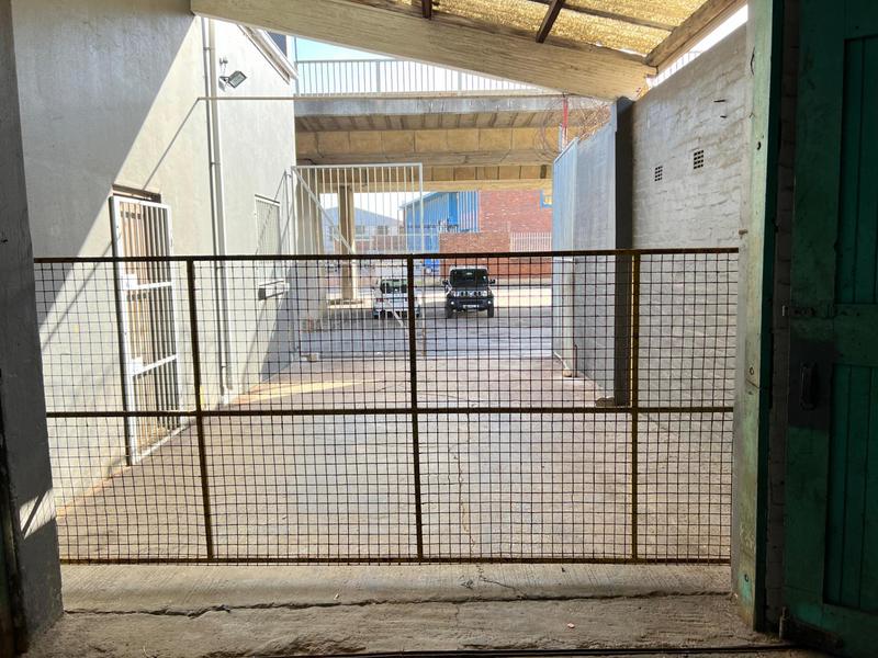 To Let commercial Property for Rent in North End Eastern Cape